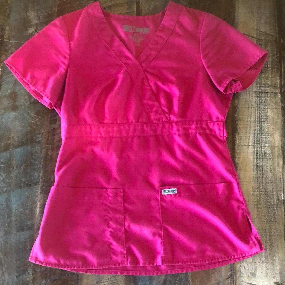 Grey Anatomy Scrub Top XS Pink